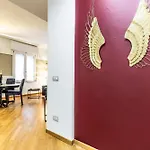 Housmart Azzo Gardino 4 Apartment Bologna
