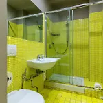 Housmart Azzo Gardino 4 Apartment *