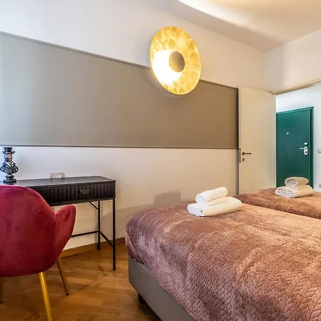 Housmart Azzo Gardino 4 * 博洛尼亚