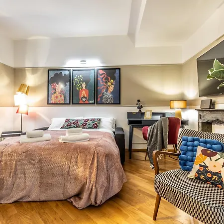 Lägenhet Housmart Azzo Gardino 4 *