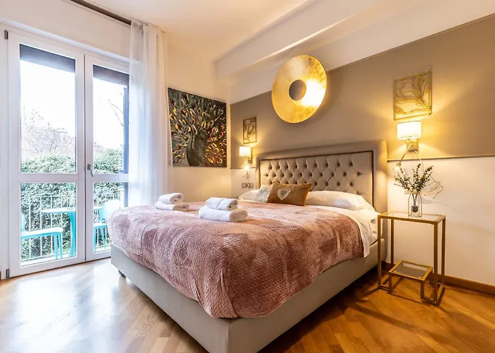 Апартаменты Housmart Azzo Gardino 4